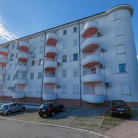 Bucar 茨里克韦尼察